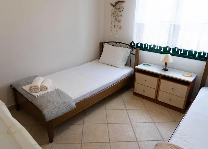 Wonderful House In * לפטוקריה