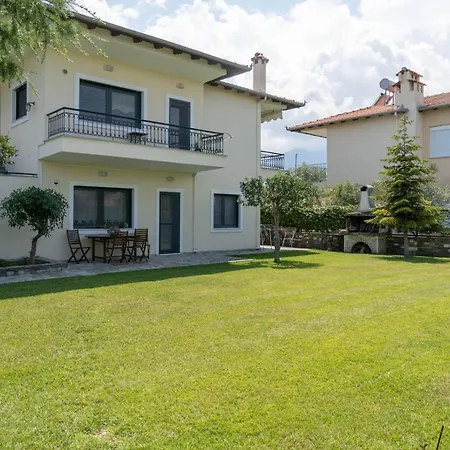 Wonderful House In * Leptokaria